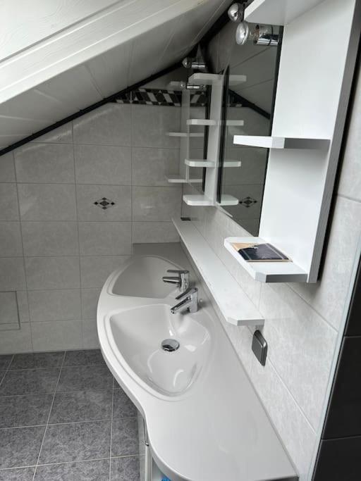 Oase 2, Parkplatz, Kueche, Internet Apartment